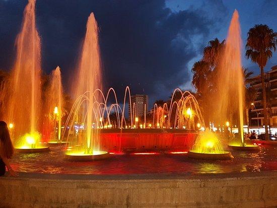 Fontaine lumineuse de Salou